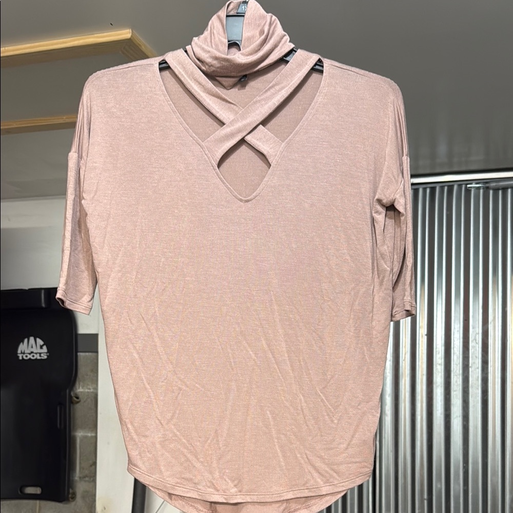 Women's Pink Crisscross Top
